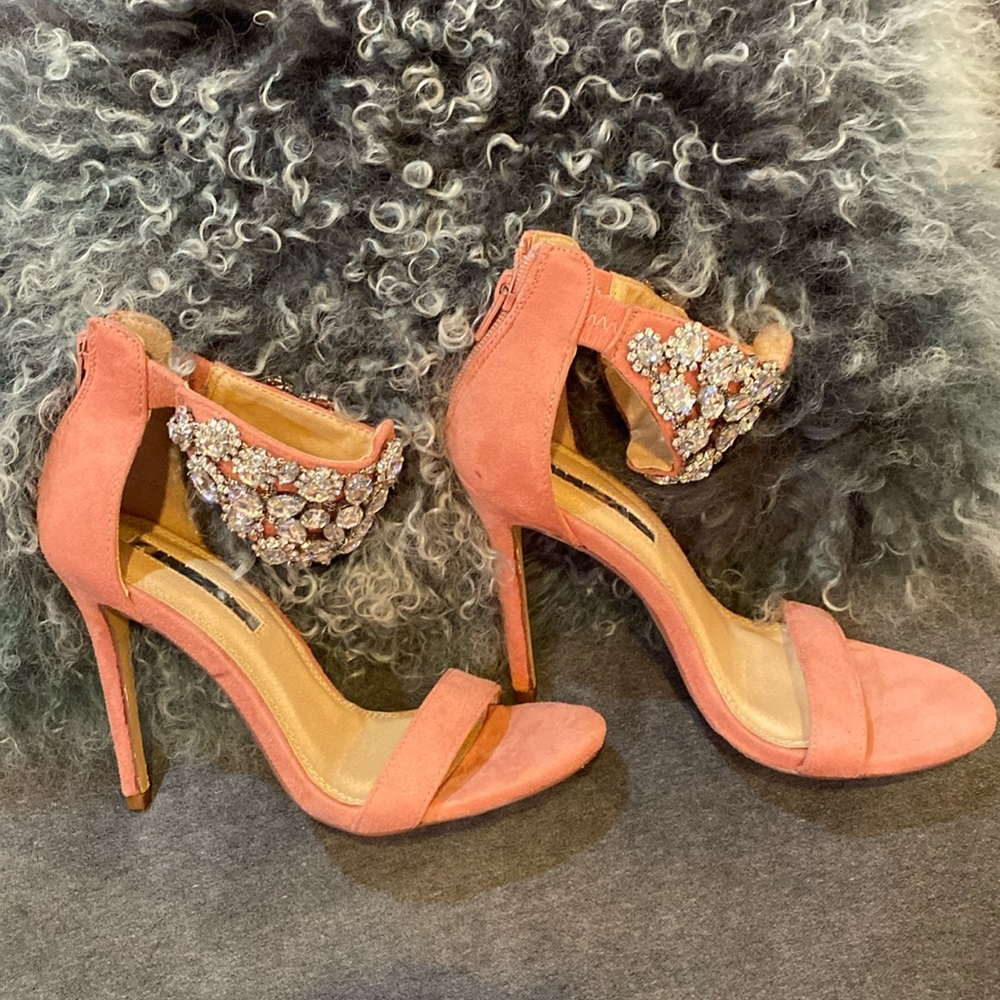 Women’s high heel sandal